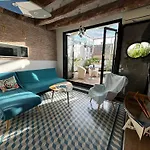 Amazing Attic With Style, Terasse In The Heart Of The Gothic Quarter!
