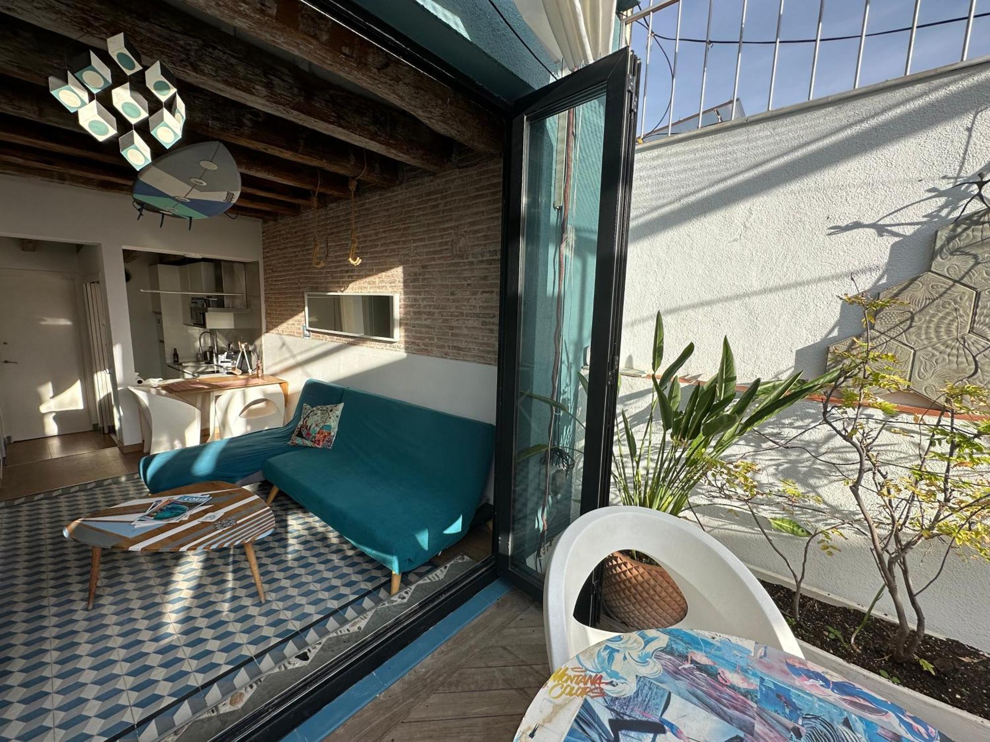 Appartement Amazing Attic With Style, Terasse In The Heart Of The Gothic Quarter!
